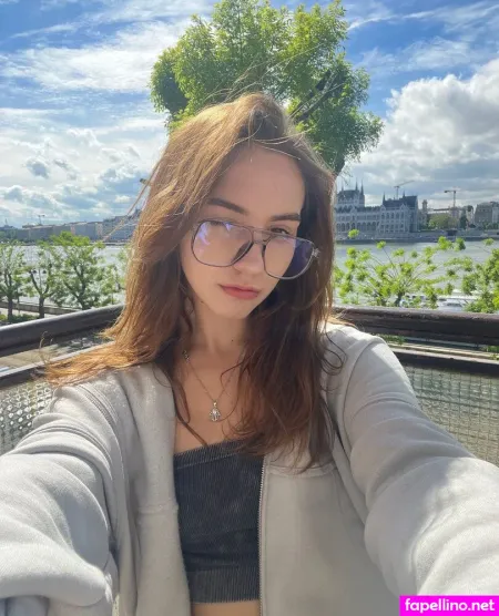 Emmauzi OnlyFans Thumbnail #Q6ejOQAPnC