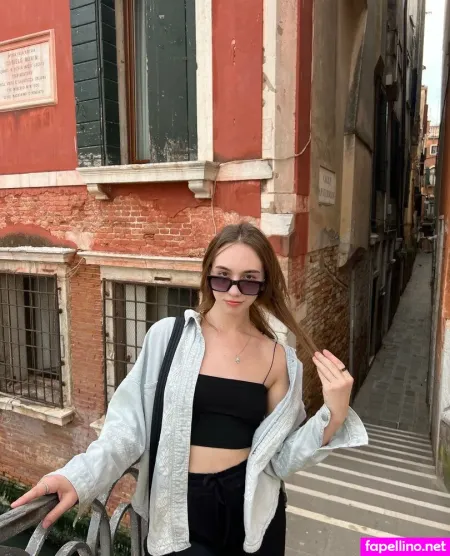 Emmauzii OnlyFans Thumbnail #AehiVx5ygq