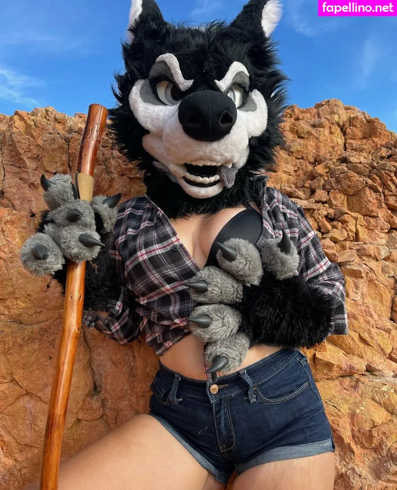 emmawerewuff Nude Leaked OnlyFans Photo #9vfBikTe9u