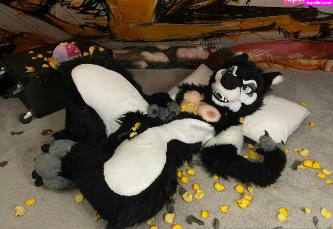 Emmawerewuff OnlyFans Thumbnail #GmU4VTDmnC