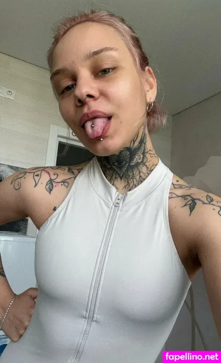 Emmaxxdolly OnlyFans Thumbnail #SzEgAYQLVc