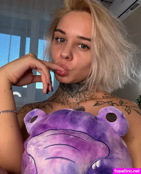 Emmaxxdolly OnlyFans Thumbnail #ofzk5Tg8kV