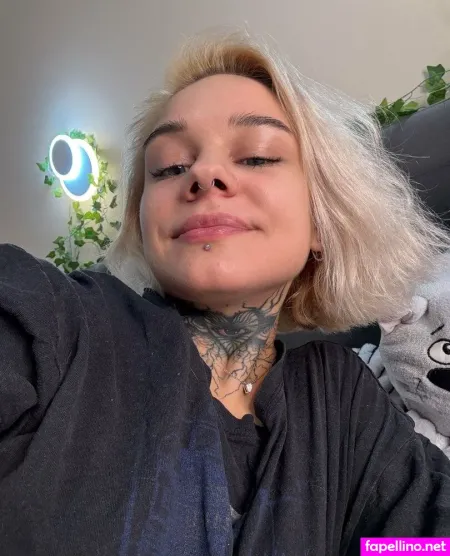 Emmaxxdolly OnlyFans Thumbnail #sosr6wG7Ly