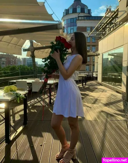 Emmaxxxbody OnlyFans Thumbnail #9ieoFWRdzc