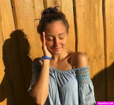 Emmaxxxbody OnlyFans Thumbnail #Ezv8XpTLFh