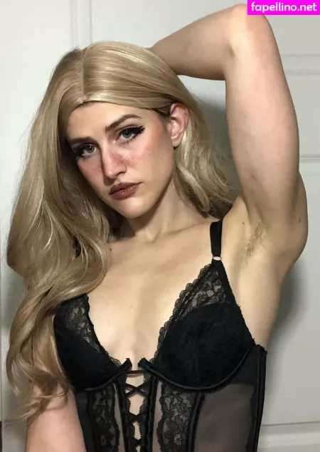 Emmayearose OnlyFans Thumbnail #DhmYy7faKb