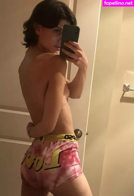 Emmayearose OnlyFans Thumbnail #VQHOCnJTtz