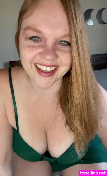 Emmber Rosalyn Main Profile Photo