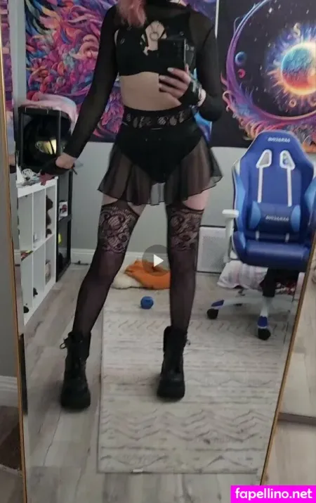 Emmbunnifree OnlyFans Thumbnail #iNu6Q8J4BL