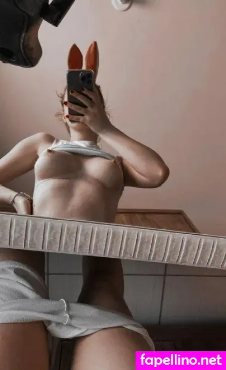Emmeznha OnlyFans Thumbnail #DdEuPkAk0K