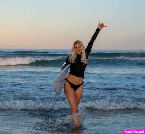 Emmi Schmidt OnlyFans Thumbnail #SnoMrYAMGK