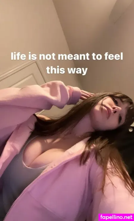 Emmia 1 OnlyFans Thumbnail #aMc1pkcuT3