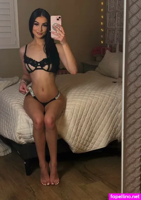Emmie 4 OnlyFans Thumbnail #8gwl2HaJeP