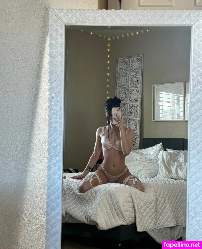 emmiebbyxx, https:, sillyemmie Nude Leaked OnlyFans Photo #NMwEJKPkDC