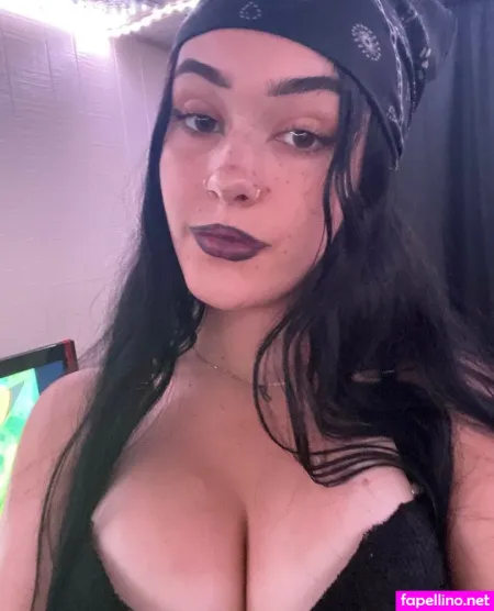 Emmie Star Main Profile Photo