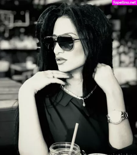 Emmietinker OnlyFans Thumbnail #D3MiTVWTbk