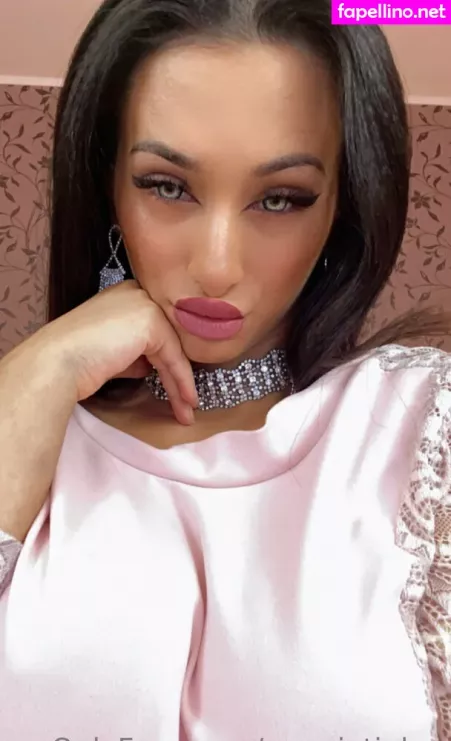 Emmietinker OnlyFans Thumbnail #fM8MEKybe3