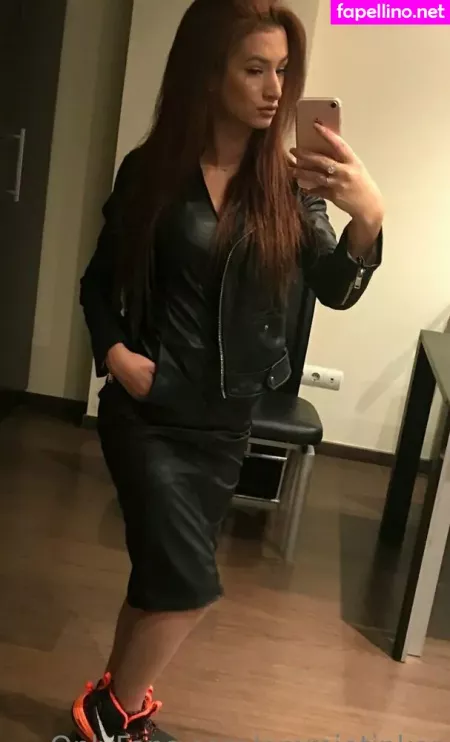 Emmietinker OnlyFans Thumbnail #jMdPOAu1sX