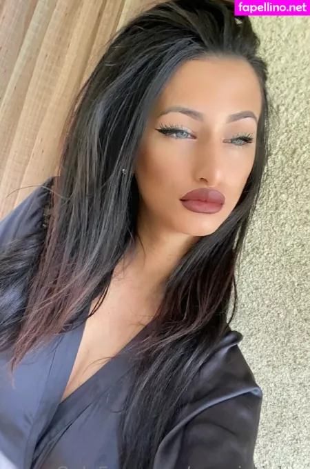 Emmietinker OnlyFans Thumbnail #sDX0RQhl6Z