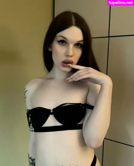 Emmii Ts OnlyFans Thumbnail #QEPZYIWiVg