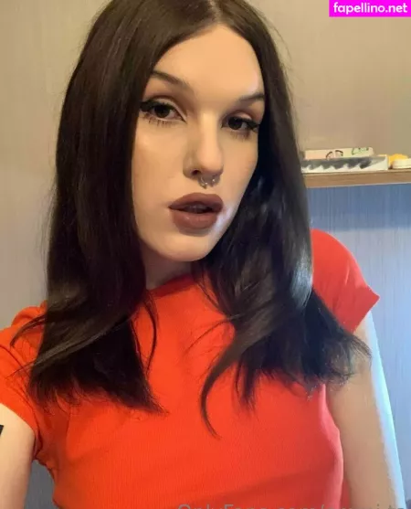 Emmii Ts OnlyFans Thumbnail #nRoehIvdby