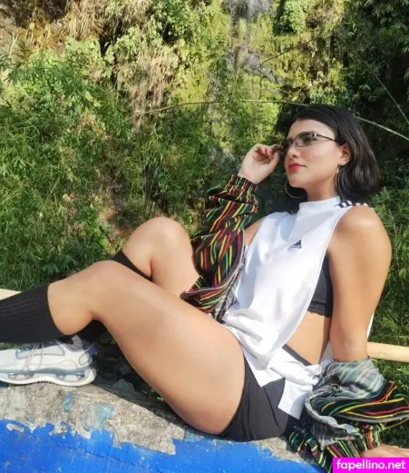 Emmiily Z OnlyFans Thumbnail #pUvaHBhGO0