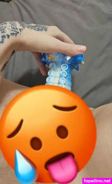 Emmiviolafree OnlyFans Thumbnail #w3pvgHuxUI