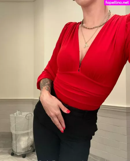 Emmmjayyyx3 OnlyFans Thumbnail #FR1yU1FN7f
