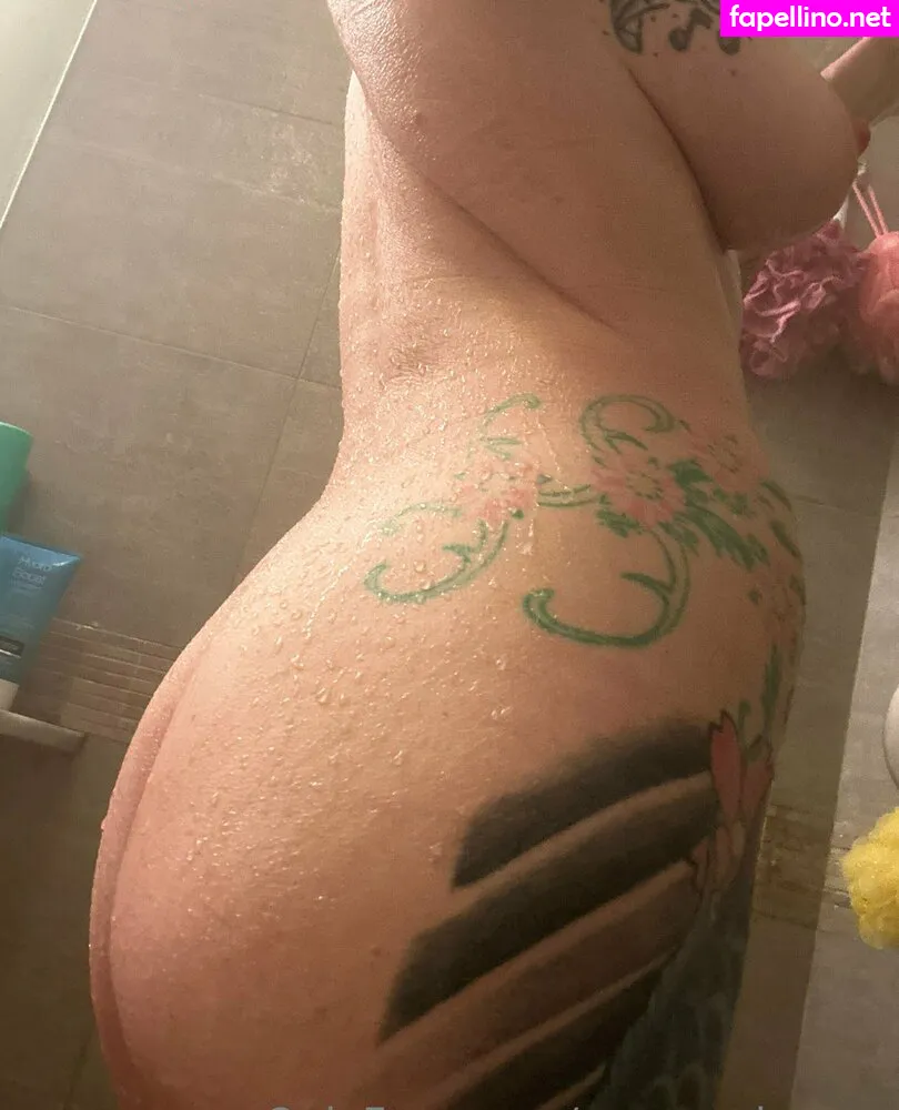 emmmjayyyx3, whatisthemaximumcapacityonthis Nude Leaked OnlyFans Photo #xlfsiLWgSy