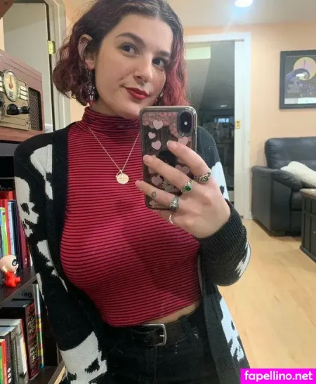 Emmmy OnlyFans Thumbnail #3KlbgGNDpf