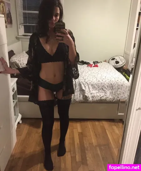 Emmmy OnlyFans Thumbnail #RZNhbz2qtf