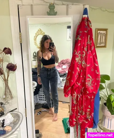 Emmmy OnlyFans Thumbnail #WzdKpwESxq