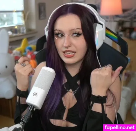 Emmo OnlyFans Thumbnail #OcJzAKt67G