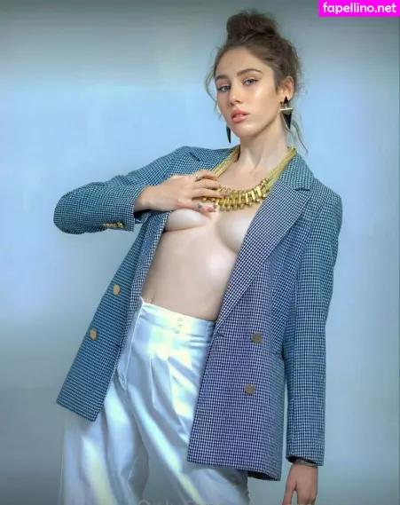 Emmocean OnlyFans Thumbnail #GMrMvlwIuQ