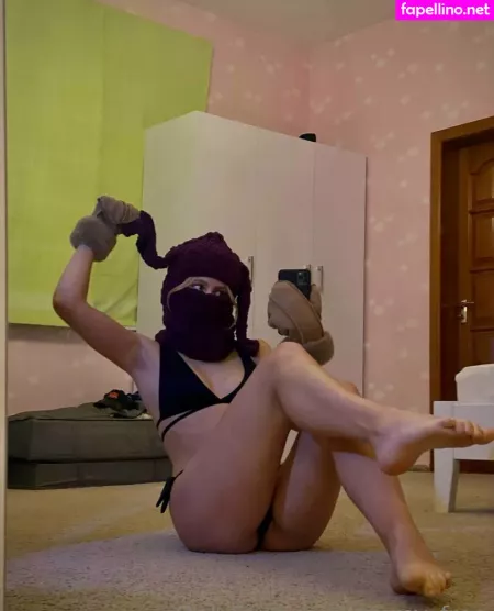 Emmy Almyy OnlyFans Thumbnail #7r92vOSm7g