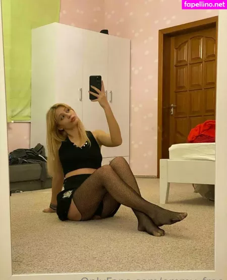 Emmy Almyy OnlyFans Thumbnail #dpWDCMplYk