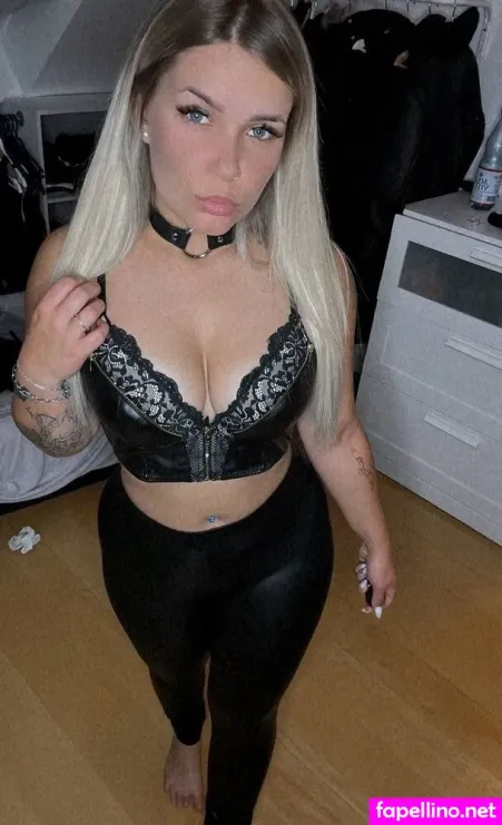 Emmy Cargirl OnlyFans Thumbnail #9la0DN4B2q