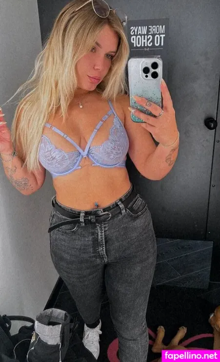 Emmy Cargirl OnlyFans Thumbnail #Vufx98xpXz