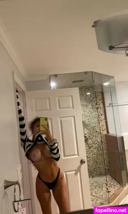 Emmy Corinne 5 OnlyFans Thumbnail #XiJMuQgcab