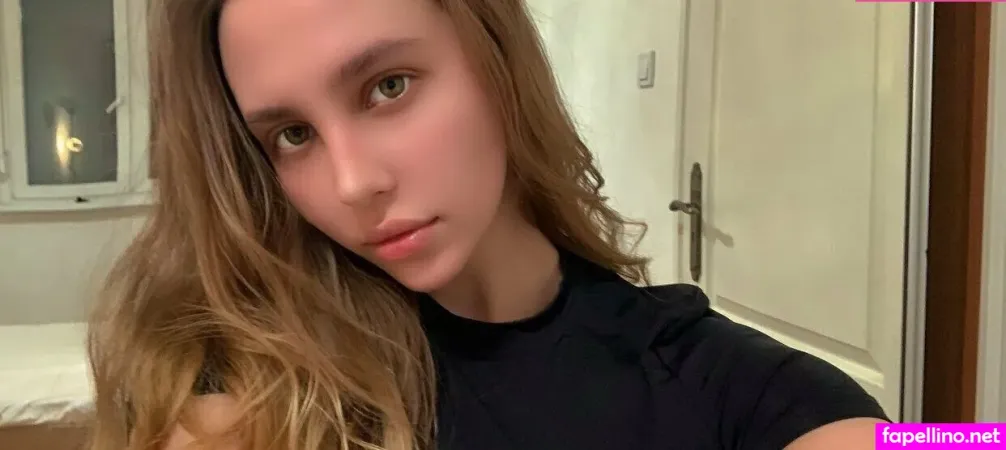 Emmy Evans Free OnlyFans Thumbnail #XVi3QUqi2u