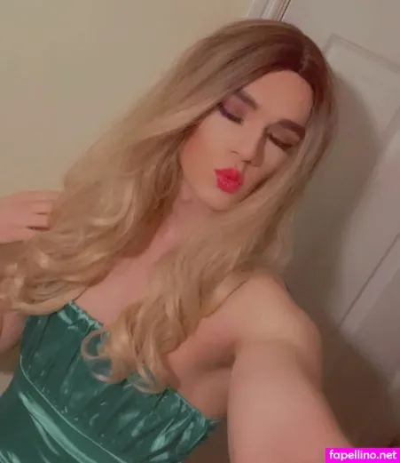 Emmy Harper OnlyFans Thumbnail #tIw0LBfe9j