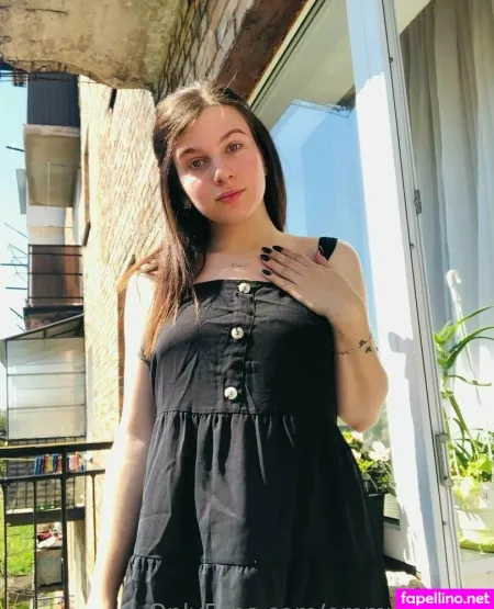 Emmy Milller OnlyFans Thumbnail #S06khhDyYx