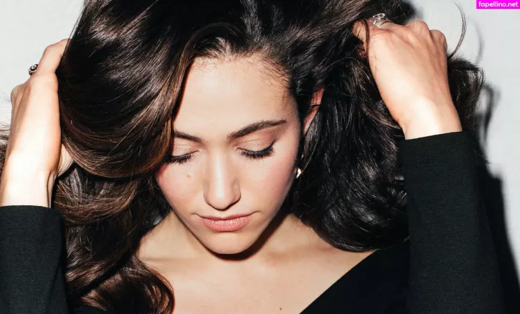 Emmy Rossum OnlyFans Thumbnail #3hdOjxXOKF