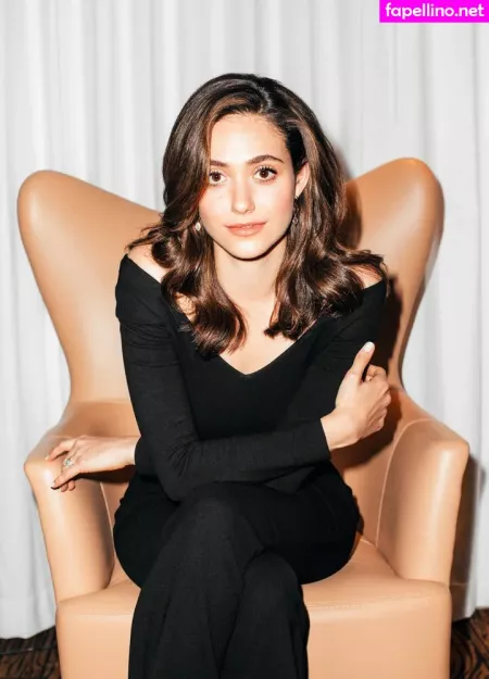 Emmy Rossum OnlyFans Thumbnail #shXZHPqpIb