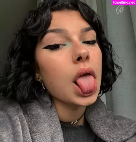 Emmy Tifrit OnlyFans Thumbnail #fHIoIrFEeu