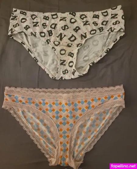 Emmya OnlyFans Thumbnail #JTUUHSi2ey