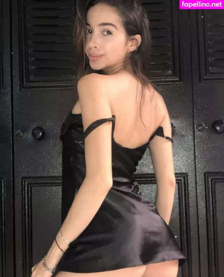 Emmybeehz OnlyFans Thumbnail #gIODhyuwad