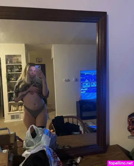 Emmycakee OnlyFans Thumbnail #YLPvwMUz2o