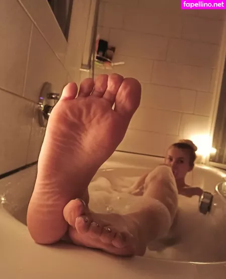 Emmyfeetandsocks OnlyFans Thumbnail #S75YW2vxtX