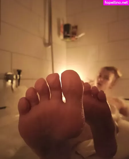 Emmyfeetandsocks OnlyFans Thumbnail #T5yN8GHpte